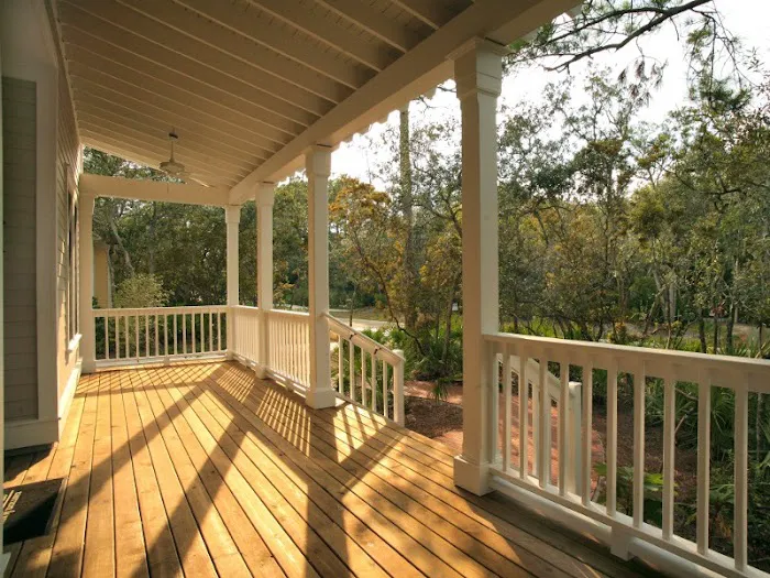 DMG Exteriors Picture 8