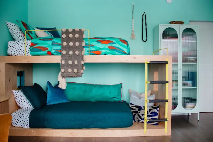 Indigo Ink Interiors | Modern Maximalist Interior Design for Lakefront Homes Picture 8
