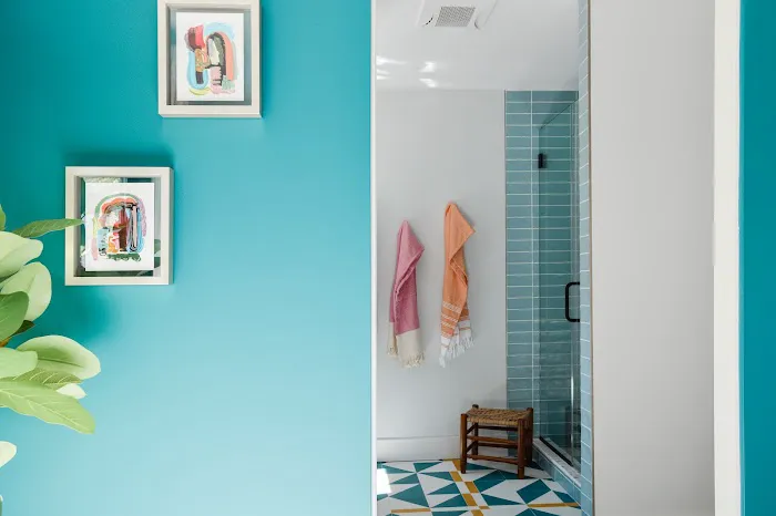 Indigo Ink Interiors | Modern Maximalist Interior Design for Lakefront Homes Picture 9
