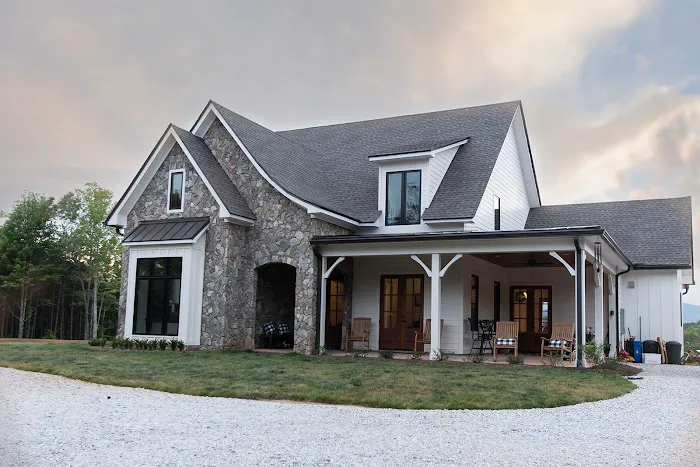 Riggs Custom Builders Picture 8