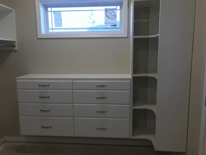 Custom Closets & Handyman Service Picture 4