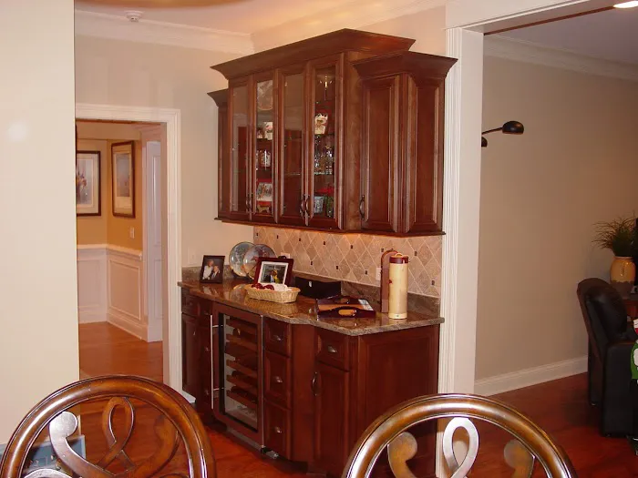 Romar Cabinet & Top Co Inc Picture 9