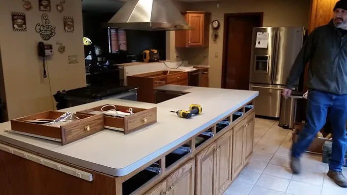 Lundmark Woodworking Picture 2