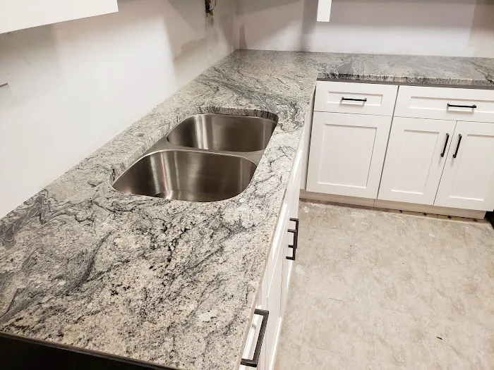 GRANITE AURORA Picture 7