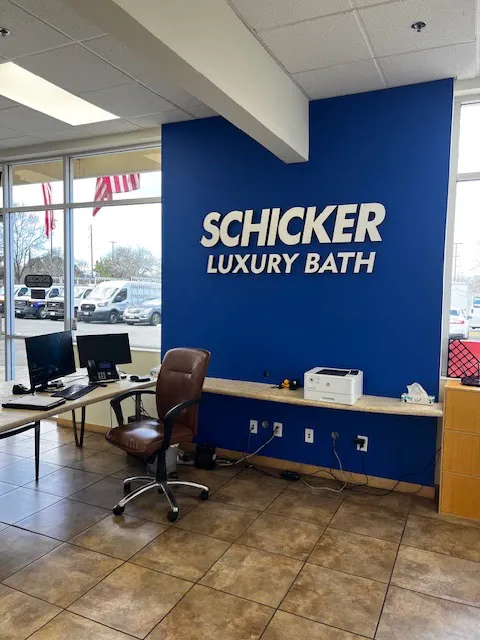 Schicker Luxury Bath Picture 6