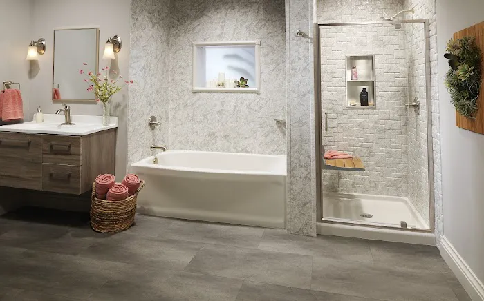 Schicker Luxury Bath Picture 2