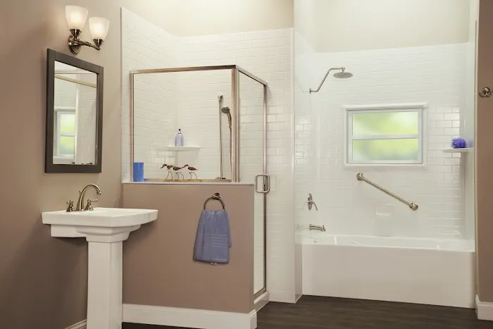 Schicker Luxury Bath Picture 10