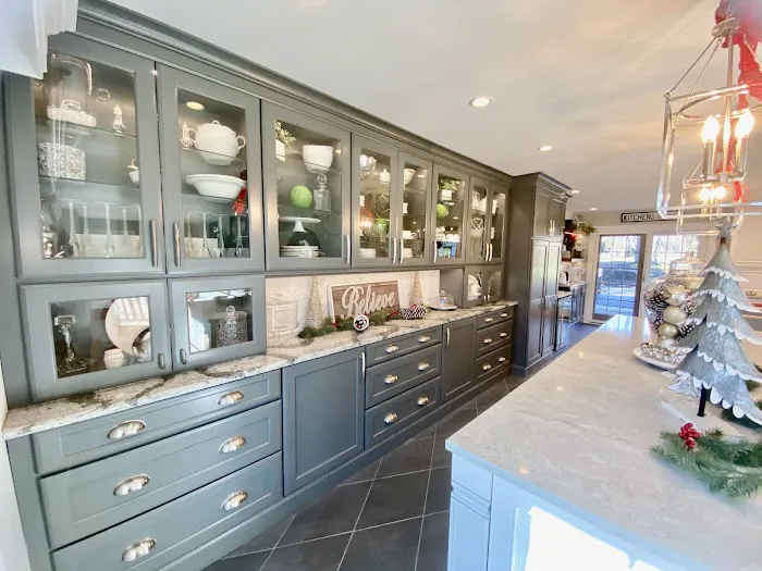 Top-Shelf Cabinets, Inc. Picture 3