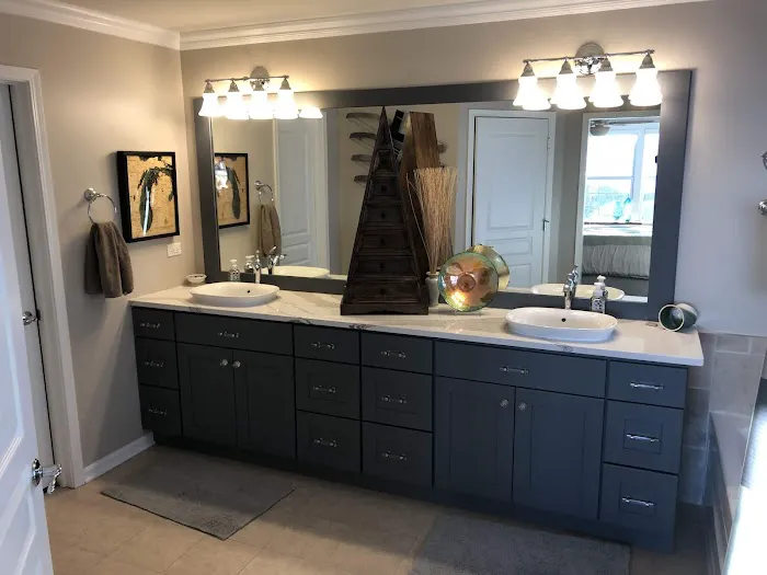TCN Cabinets & Design Picture 2