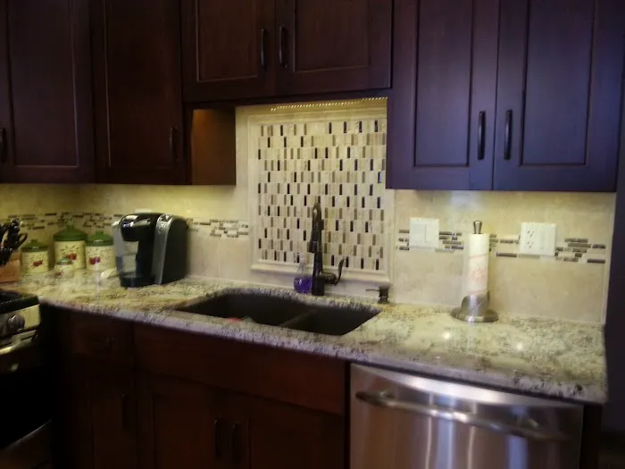 Creekwood Homes Picture 6