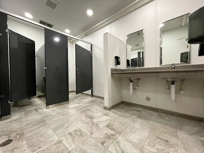 Studio MWR | Midwest Remodel Picture 10