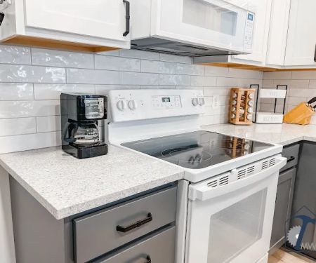 Studio MWR | Midwest Remodel