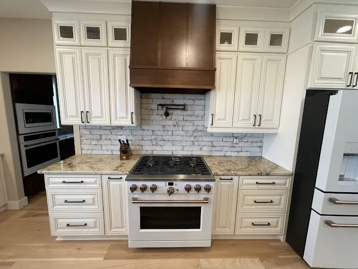 SKY Cabinets Picture 9