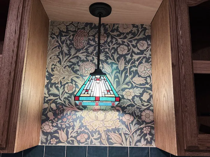 WallFashion & wallpaper installer Picture 1