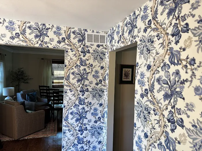 WallFashion & wallpaper installer Picture 3