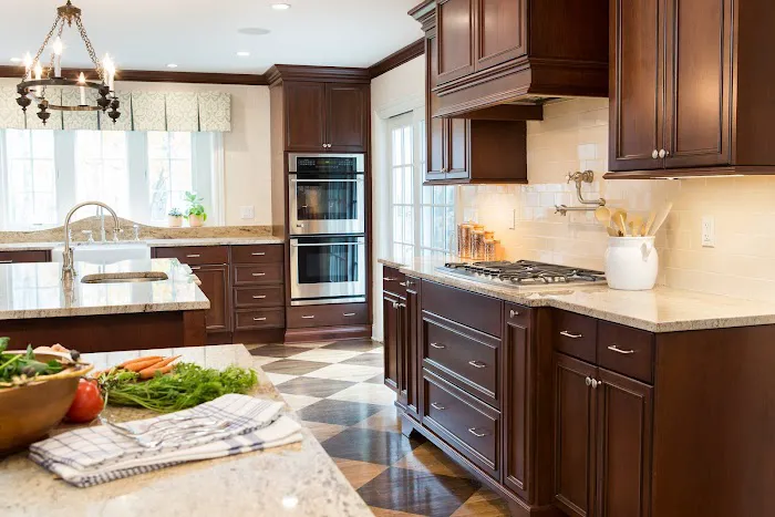 Rae Design Group CABINETRY & INTERIORS Picture 4