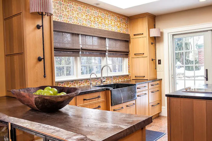 Rae Design Group CABINETRY & INTERIORS Picture 9