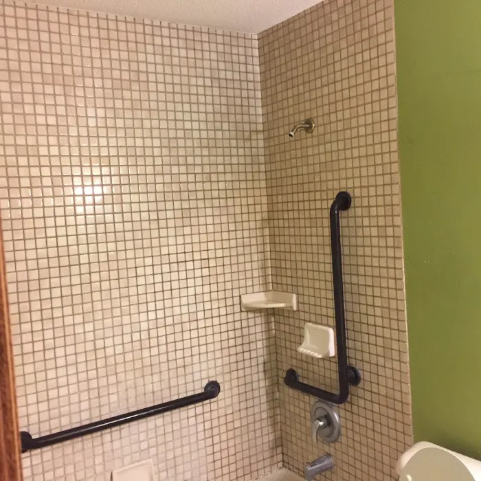 The Tub Guys Picture 10