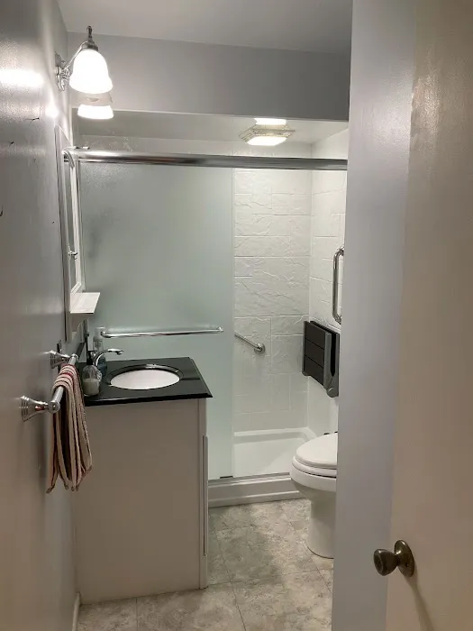Shower & Bath Remodeling Pros Picture 10