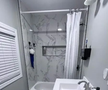Mn Construction & Remodeling INC