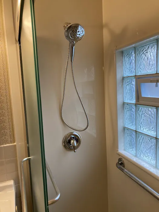 Bath Fitter Picture 7