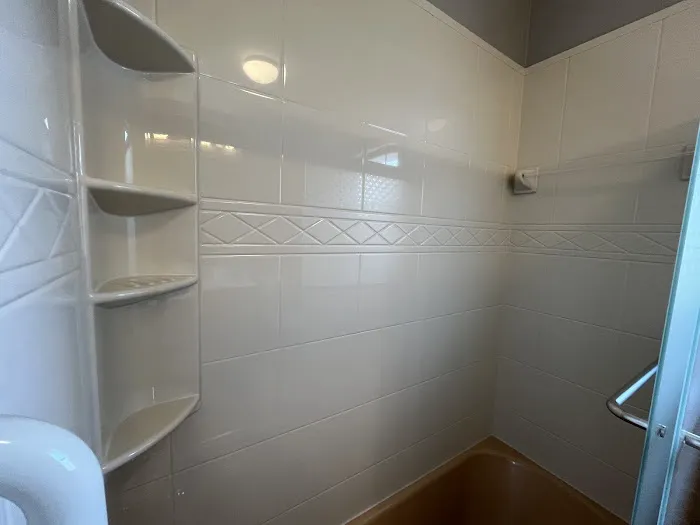 Bath Fitter Picture 10