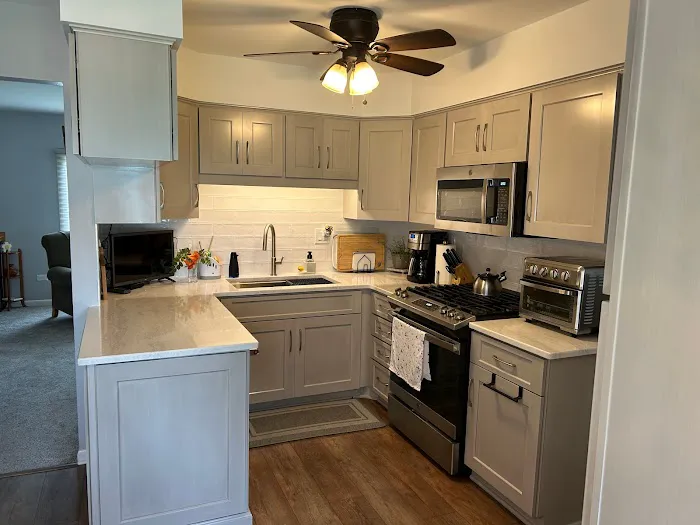ReNU Kitchens Picture 3