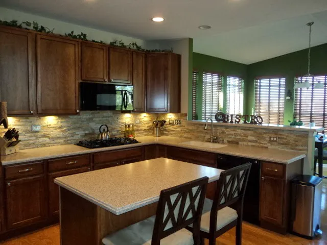 Stone Habitat Picture 9