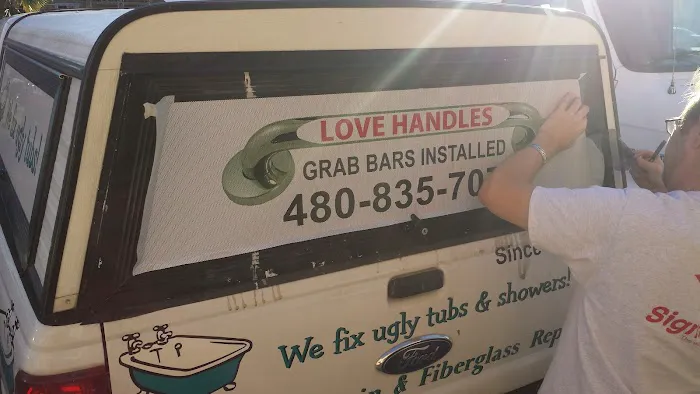 Todd's Porcelain & Fiberglass Repair Picture 2
