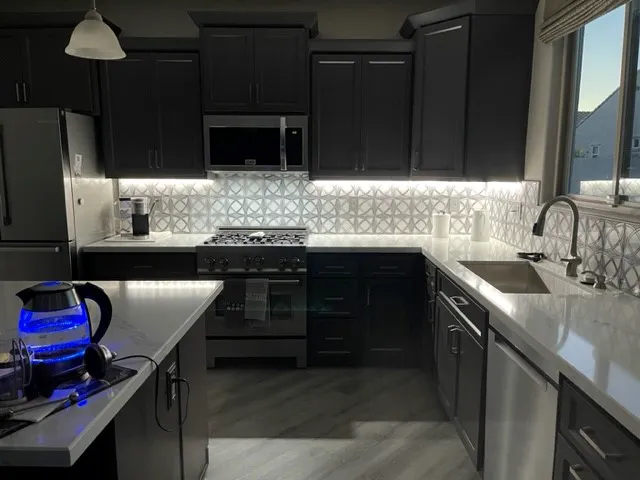 Re-New Cabinets, LLC Picture 4