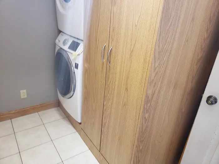 Hester Cabinets Picture 9