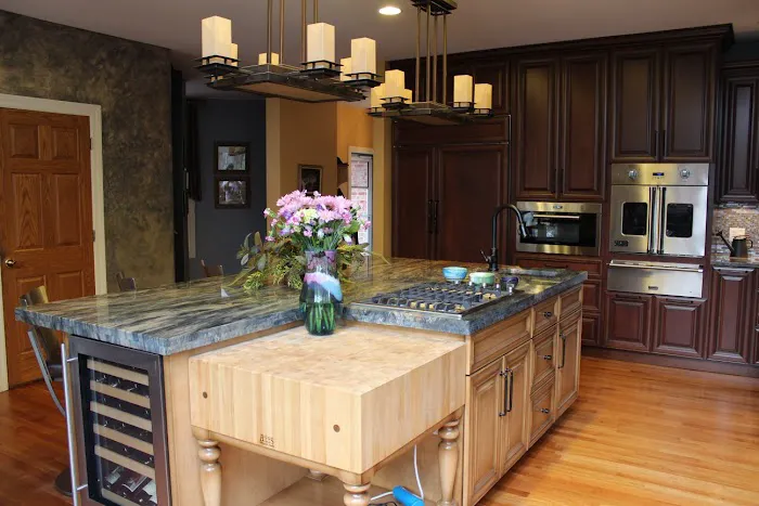 Bakerstreet Cabinetry & Interior Design Picture 2