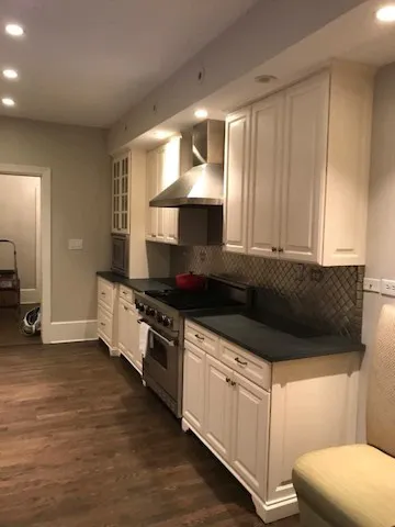 Bakerstreet Cabinetry & Interior Design Picture 1