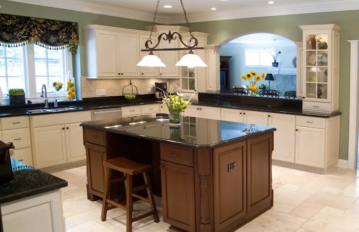 Colonial Kitchen & Bath Cabinetry, Inc Picture 10