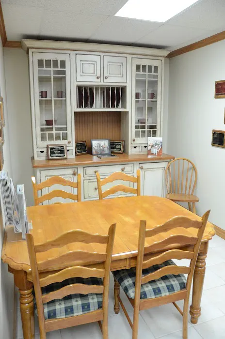 Colonial Kitchen & Bath Cabinetry, Inc Picture 4