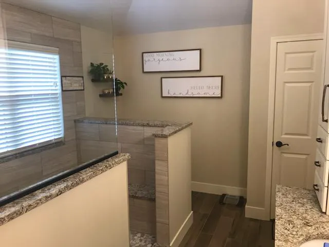 Essex House Interiors Picture 4