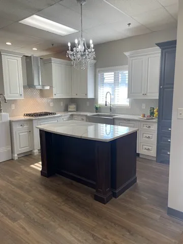 Floor To Ceiling Picture 6