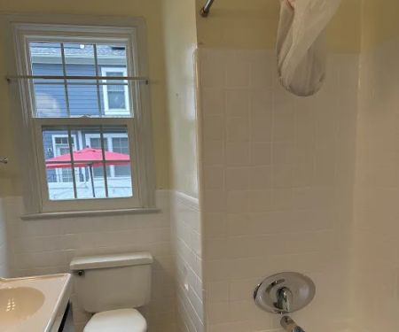 Oasis Tub & Tile Reglazing
