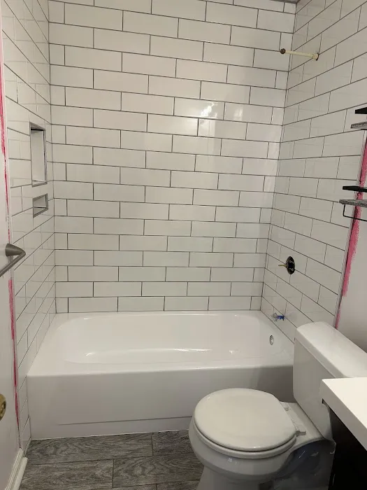 Oasis Tub & Tile Reglazing Picture 2