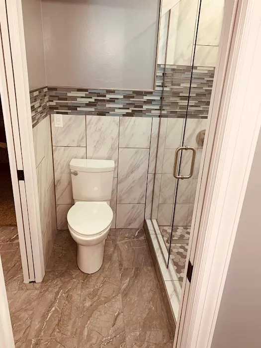 Reyes construction and home remodeling LLC Picture 1