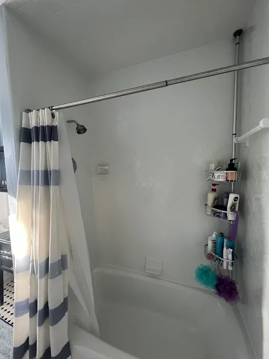 Maryland Tub and Tile, LLC Picture 2