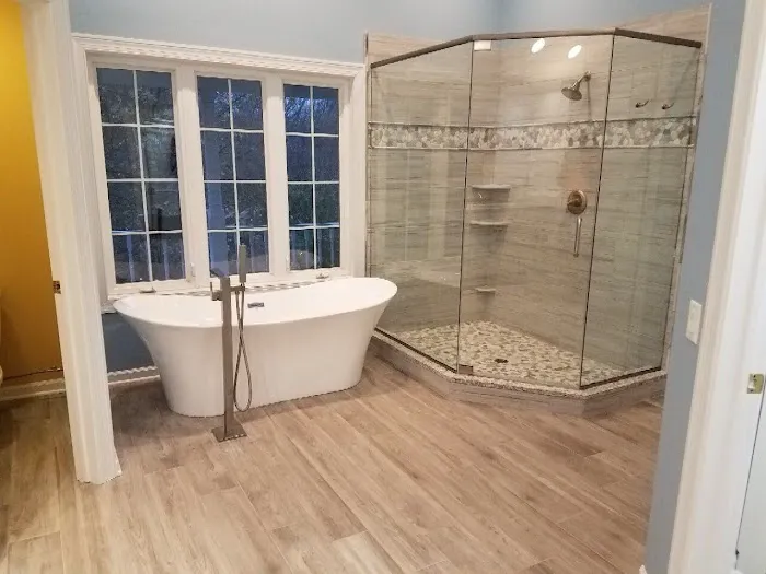 Century Kitchens & Bath Picture 4