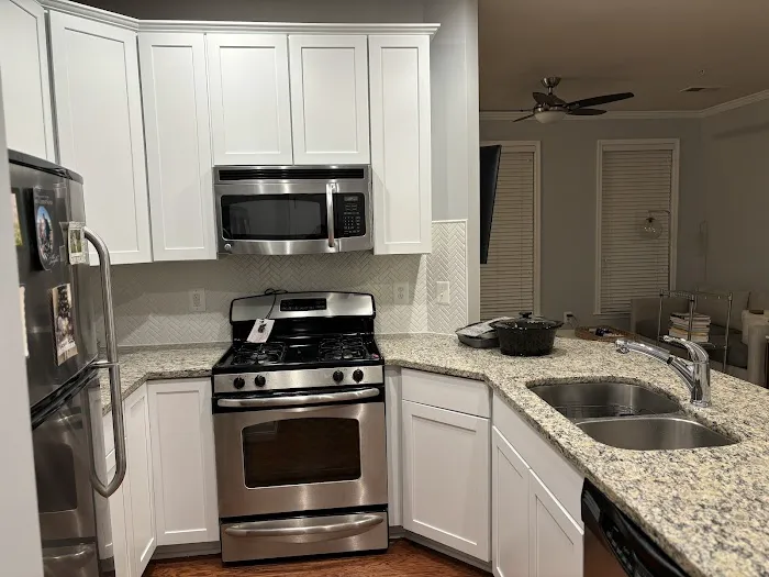 Luxury Remodeling LLC Picture 7