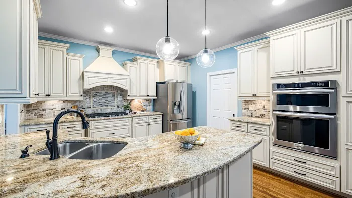 Refacing Pros Picture 6