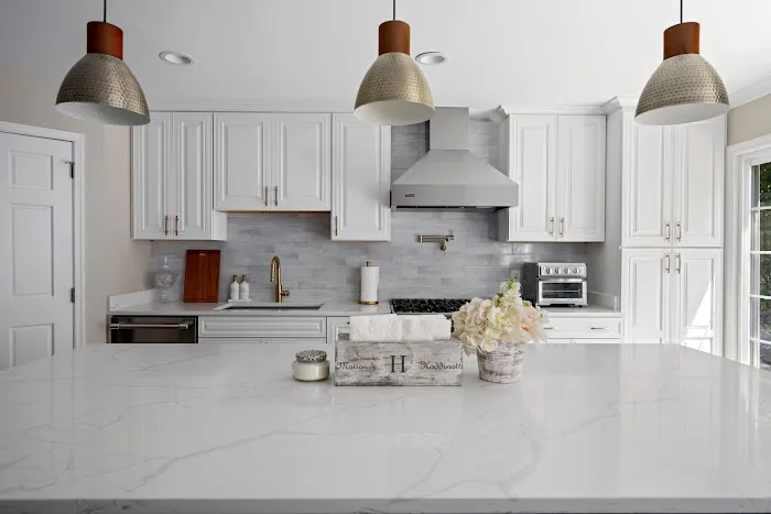 Elegant Kitchen and Bath Picture 2