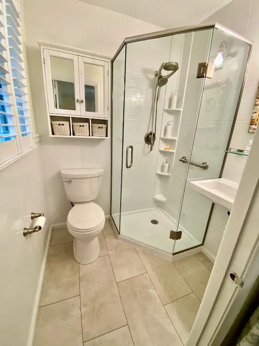 Bath Doctor Bathroom Remodeling Picture 10