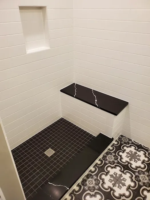 HM Remodeling, Bathroom Remodel, Kitchen Remodel, Remodeling near me Picture 6