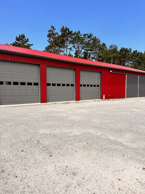 Toppen, Inc. Picture 9