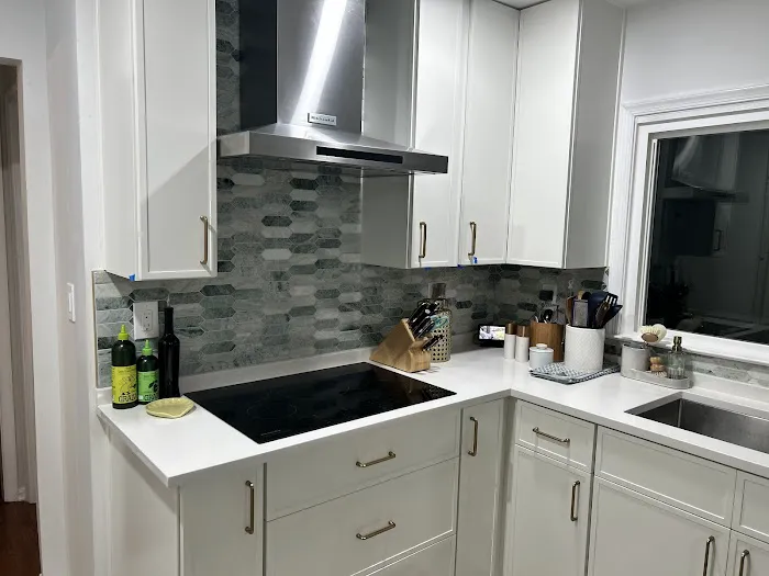 Fairfax Kitchen and Bath - Sterling Picture 8