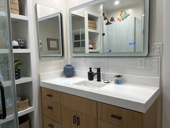 AZ HOME IMPROVEMENT LLC Picture 6